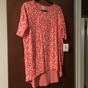 Lularoe Irma top